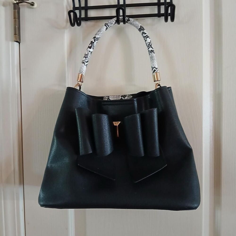 Crossi Black Faux Leather Big Bow Satchel Shoulder Bag Snake Handle Y2K Coquette